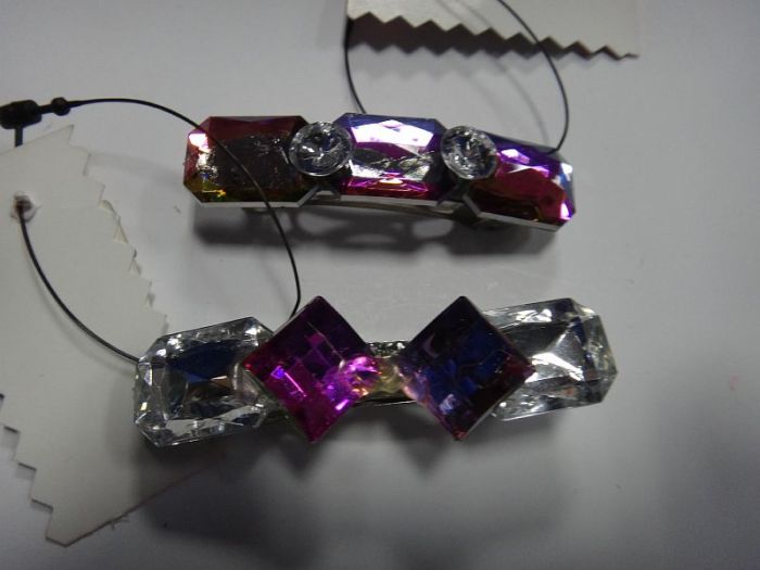 Затискач для волосся 7